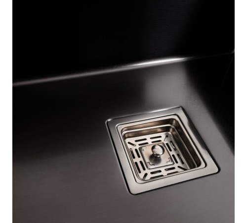 Мойка Platinum Handmade PVD HSBB 50*45 черная (квадратный сифон 3,0/1,0)
