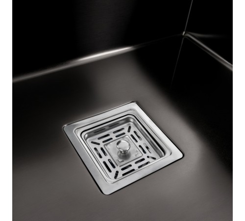 Кухонная мойка Platinum Handmade PVD 58*43 черная монтаж под столешницу HSB (квадратный сифон 3,0/1,0)