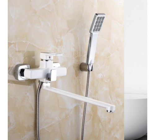 Змішувач для ванни Lidz Wawel 005 з поворотним виливом (з душовим гарнітуром) (k35) LDWAW005WHI45399 White